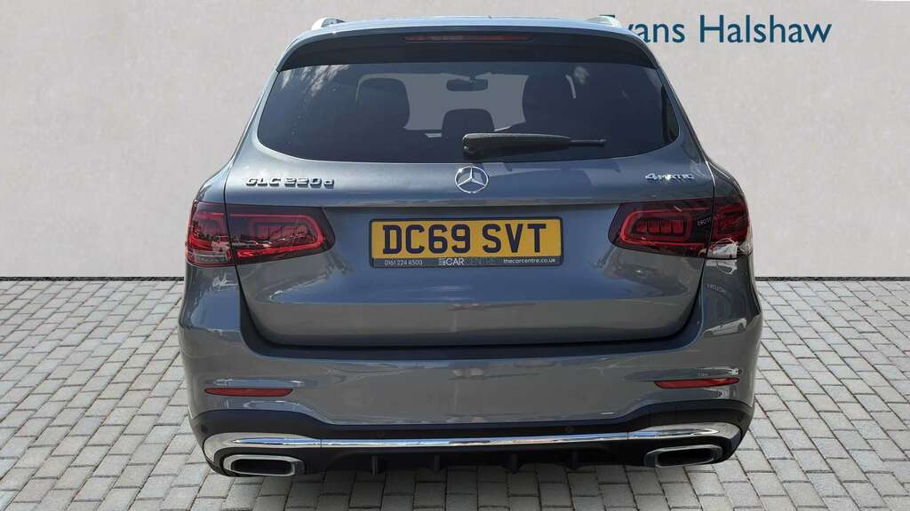Mercedes-Benz GLC Class 220D 4Matic Amg Line 9G-tronic 2020 DC69SVT Grey #4