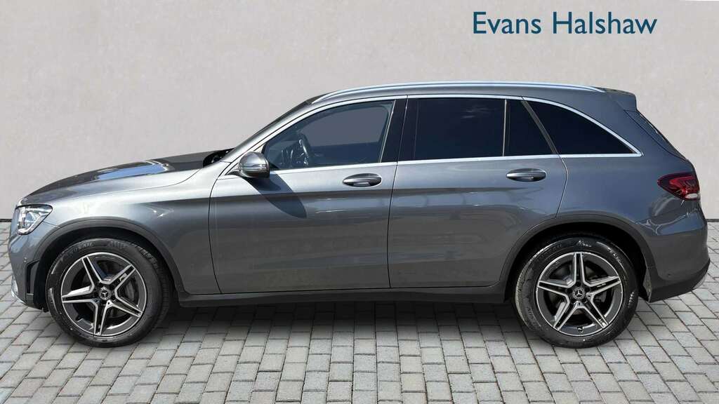 Mercedes-Benz GLC Class 220D 4Matic Amg Line 9G-tronic 2020 DC69SVT Grey #5