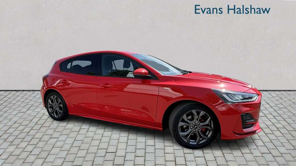 Ford Focus 1.0 Ecoboost Hybrid Mhev 155 St-line 2026 Red