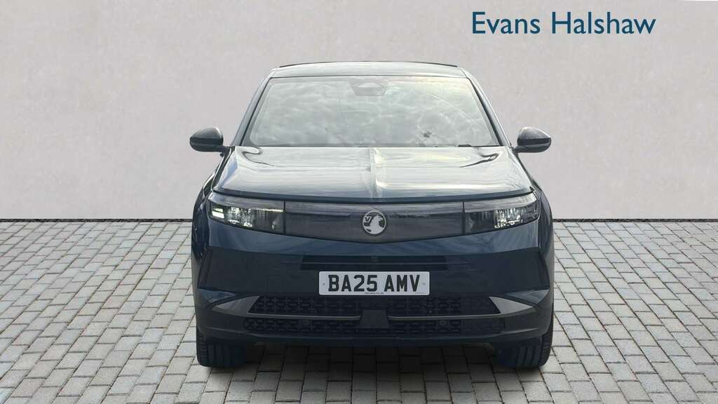Vauxhall Grandland 1.2 Hybrid 145 Design E-dct6 2025 BA25AMV Blue #2