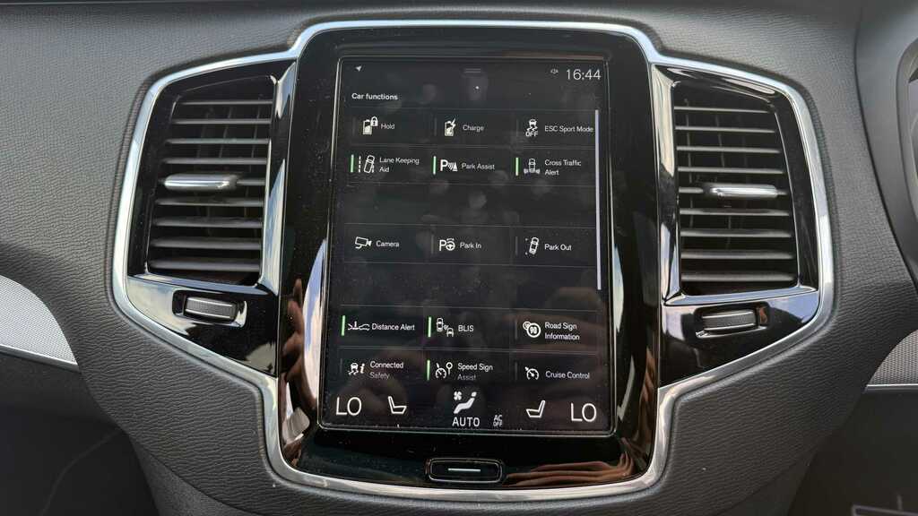 Volvo XC90 2.0H T8 Twin Engine 10.4Kwh R-design Suv Petro Blue #21