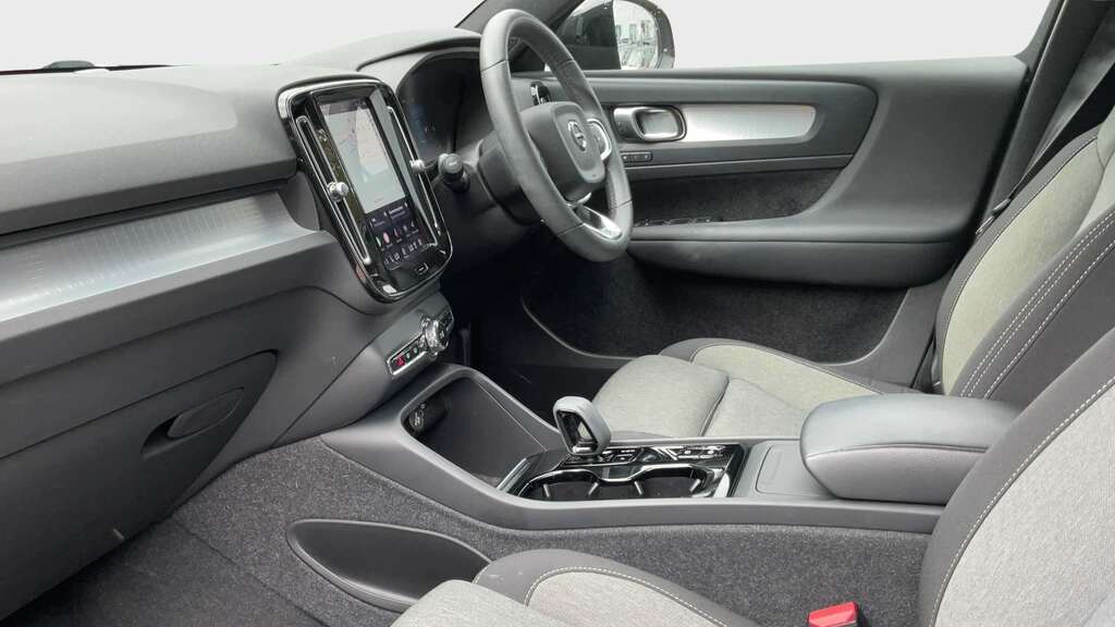 Volvo XC40 1.5 T3 163 R Design Geartronic Grey #12