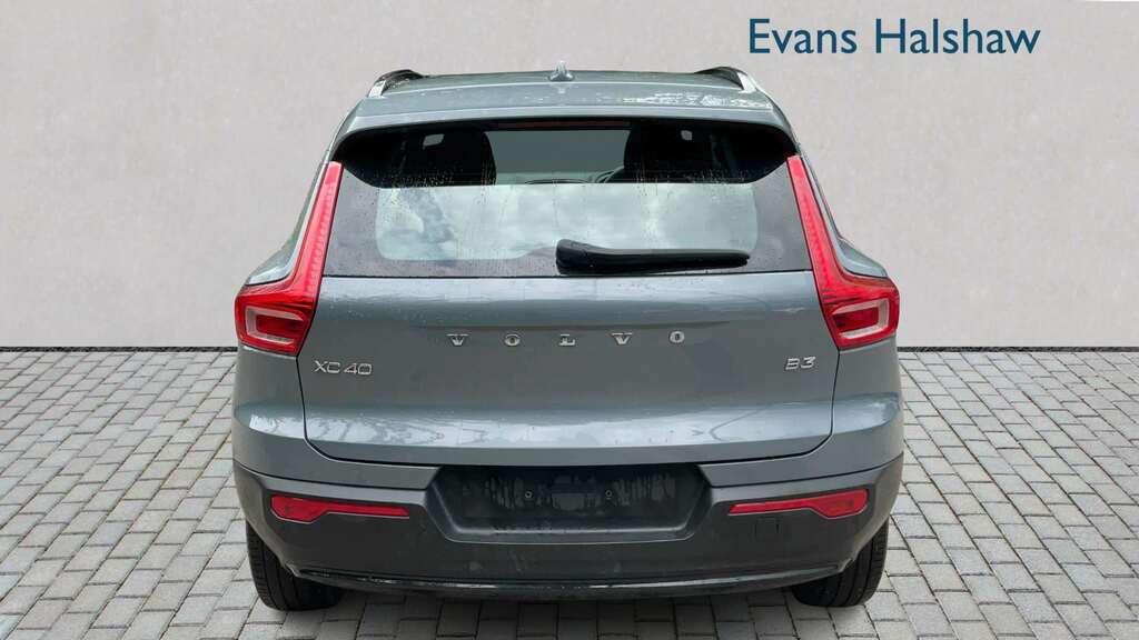 Volvo XC40 1.5 T3 163 R Design Geartronic Grey #5