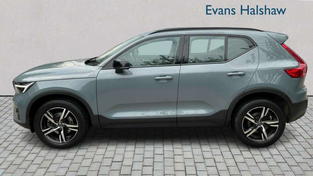 Volvo XC40 1.5 T3 163 R Design Geartronic Grey #3
