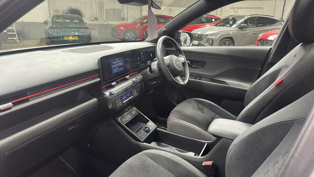 Hyundai Kona N-line S With Heat Pump Black #13