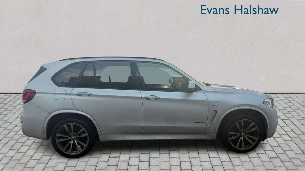 BMW X5 Xdrive40d M Sport 7 Seat 2016 White #3