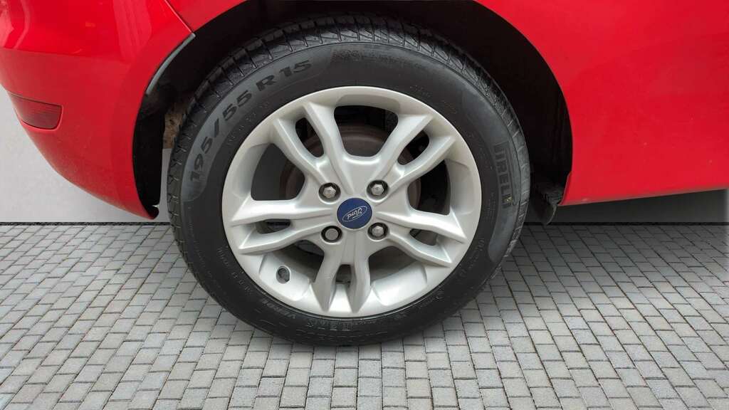 Ford Fiesta 1.25 82 Zetec 2014 Red #3
