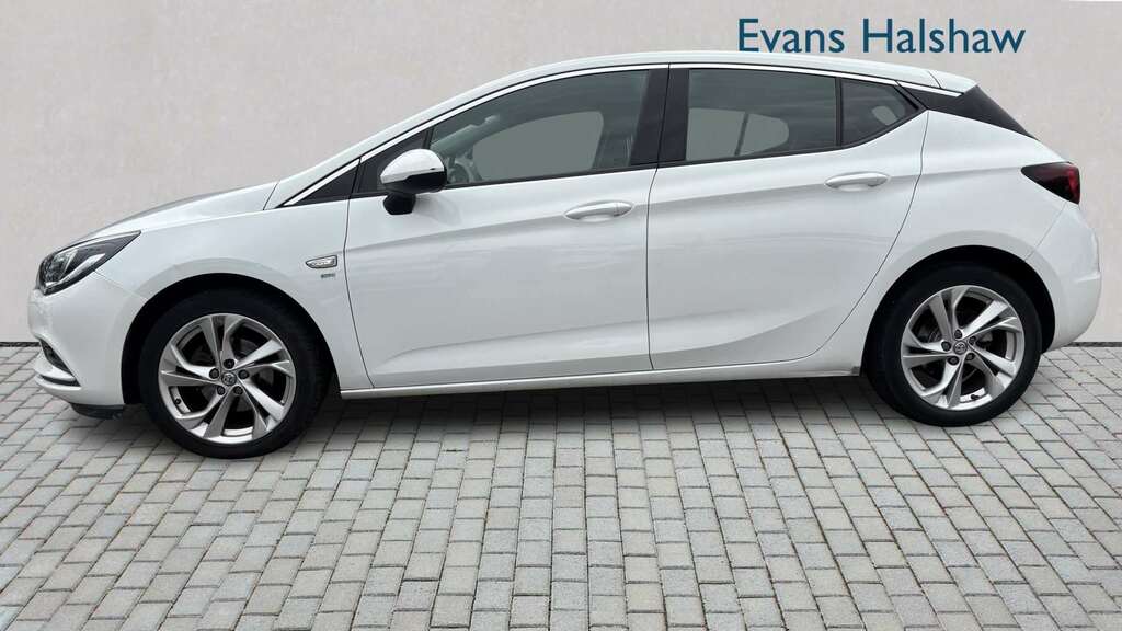 Vauxhall Astra 1.0T Ecotec Sri Nav 2018 White