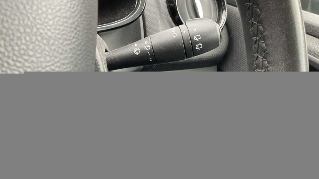 Renault Clio 0.9 Tce 75 Play 2018 YX68WZY Grey #3