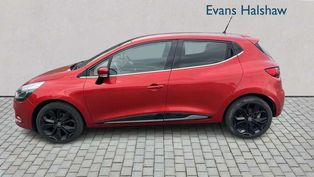 Renault Clio 0.9 Tce 90 Iconic 2019 S20CKJ Red #4