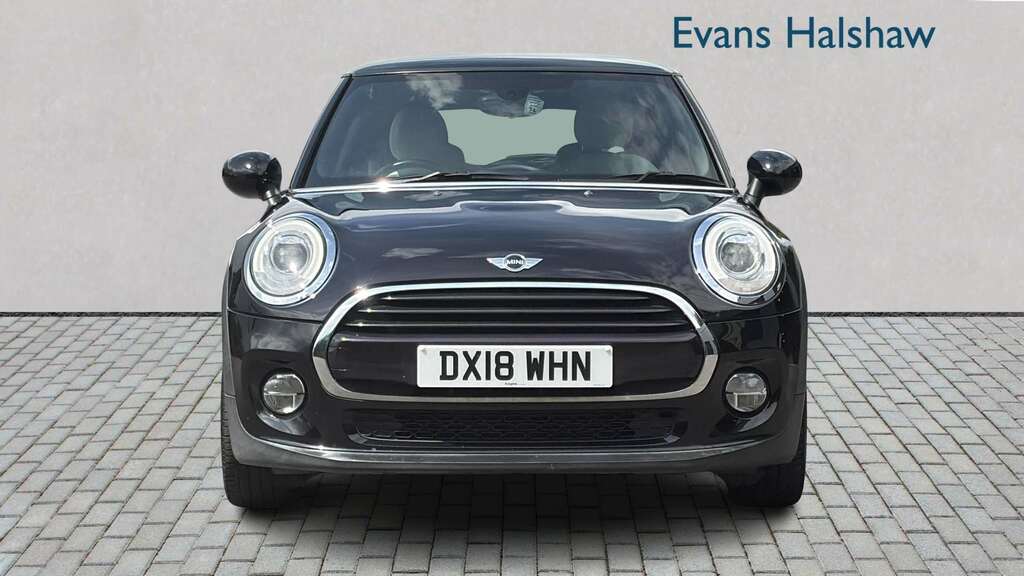 Mini Hatch 1.5 Cooper 2018 DX18WHN Black #3
