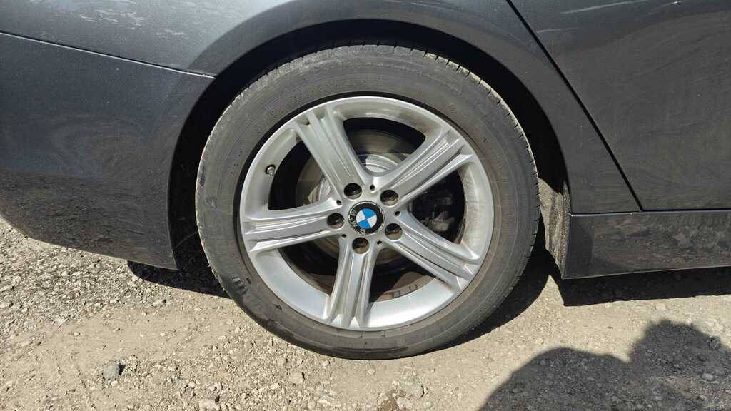 BMW 4 Series 420D 190 Se Business Media 2016 AV16WOU Grey #3