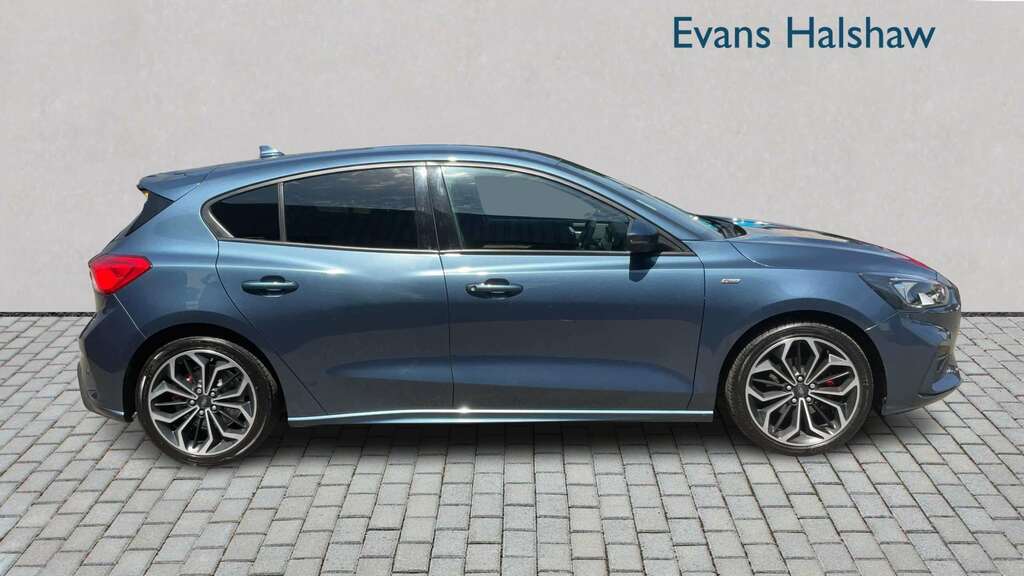 Ford Focus 1.0 Ecoboost 125 St-line X 2020 ML69AXO Blue #3