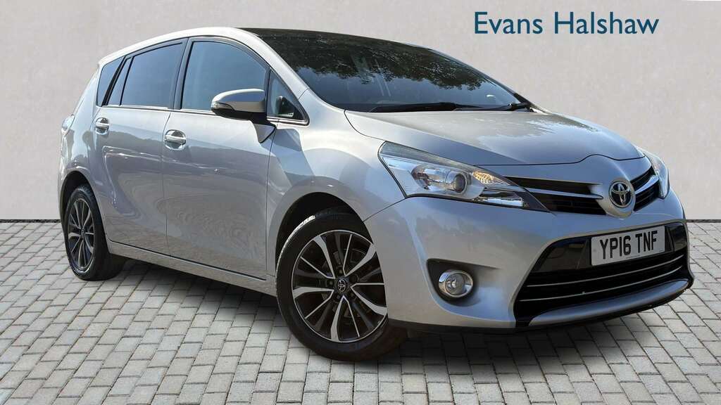 Toyota Verso 1.8 V-matic Design M-drive S 2016 Silver
