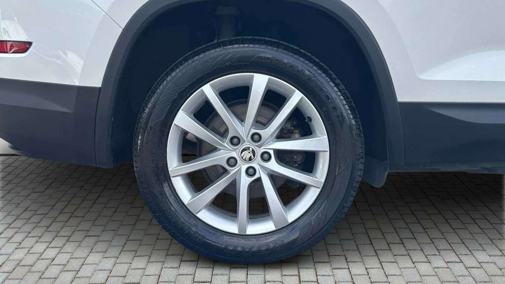 Skoda Kodiaq 1.4 Tsi 150 Se 4X4 2018 White #4