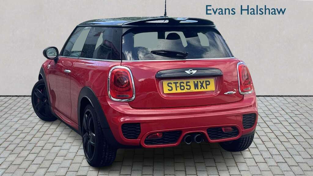 Mini Hatch 2.0 John Cooper Works Chili Pack 2016 ST65WXP Red