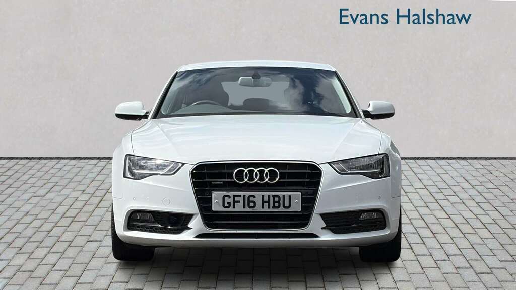Audi A5 2.0T Fsi 230 Quattro Se Technik 5 Seat 2016 GF16HBU White #4