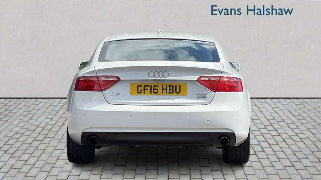 Audi A5 2.0T Fsi 230 Quattro Se Technik 5 Seat 2016 GF16HBU White #5