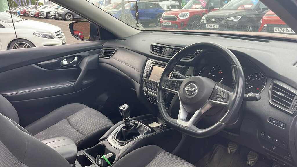 Nissan X-Trail 1.7 Dci N-connecta 2019 LN69SFO Red #6