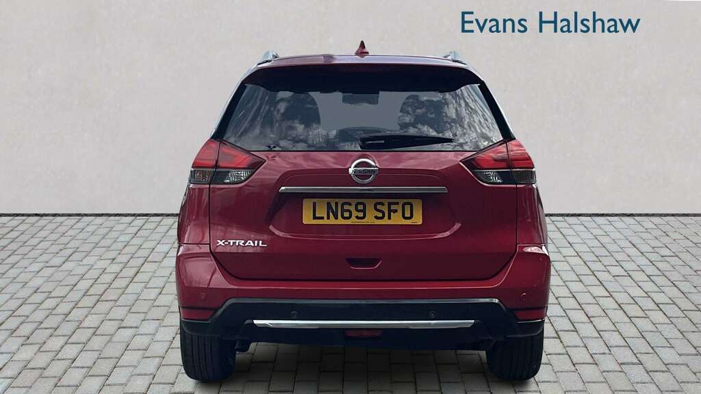 Nissan X-Trail 1.7 Dci N-connecta 2019 LN69SFO Red #3