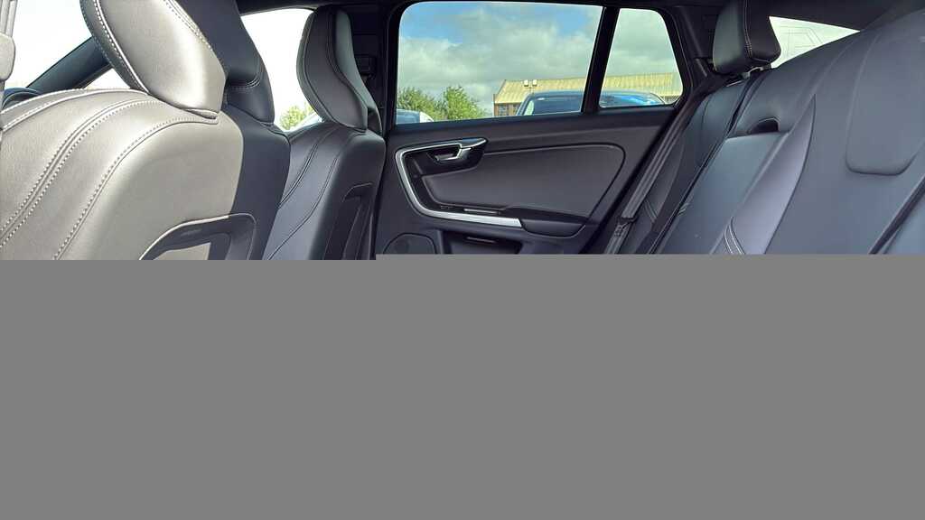 Volvo V60 D4 190 R Design Lux Nav Geartronic Ltr 201 Blue #5