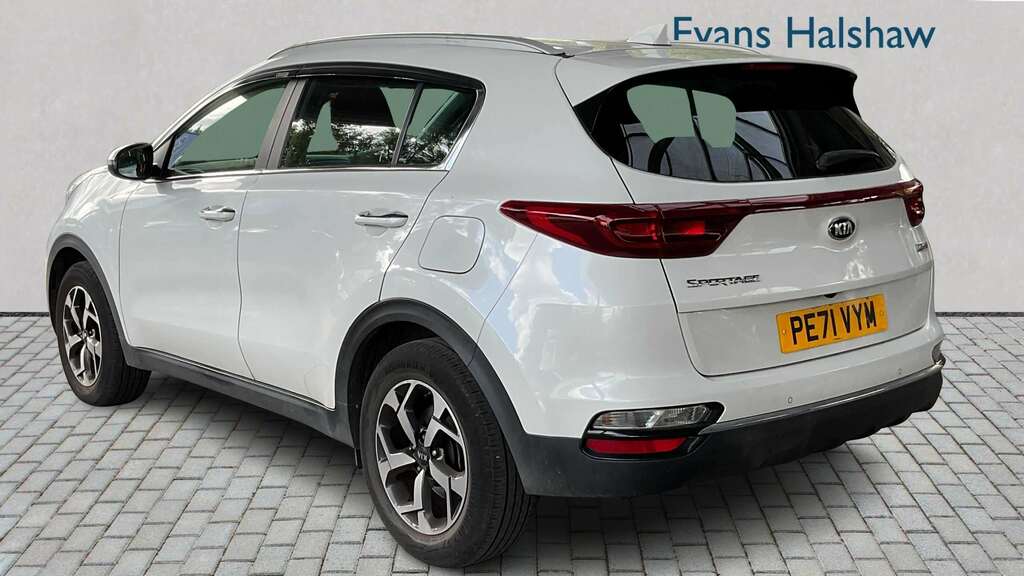 Kia Sportage 1.6 Crdi 48V Isg 2 2021 White