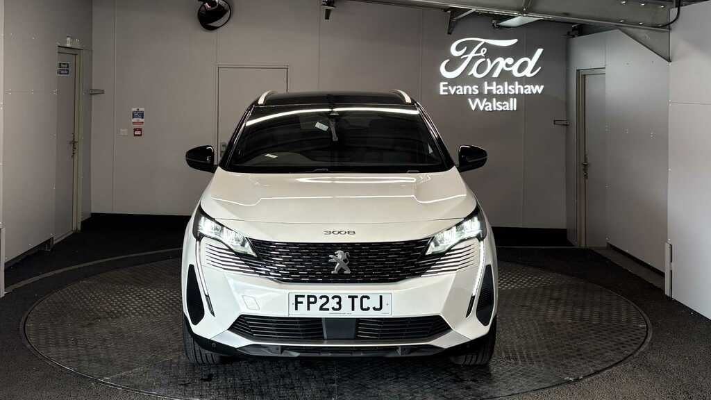 Peugeot 3008 1.2 Puretech Allure Premium Eat8 2023 FP23TCJ White #2