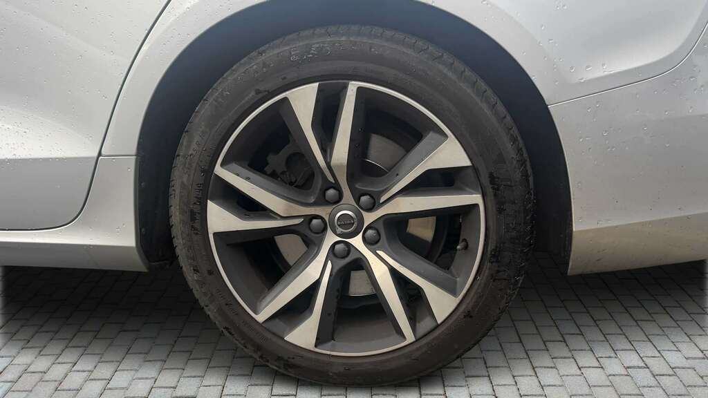Volvo V60 2.0 T6 Recharge Phev R Design Awd 2021 Silver #2
