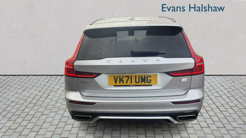 Volvo V60 2.0 T6 Recharge Phev R Design Awd 2021 Silver