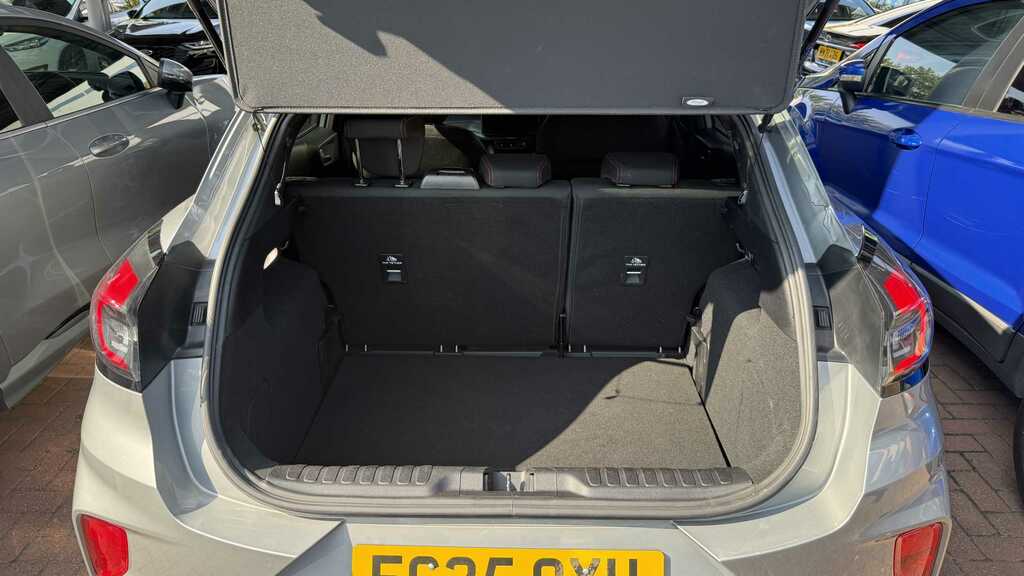 Ford Puma 1.0 Ecoboost Hybrid Mhev St-line 2025 FG25OXU Silver #4