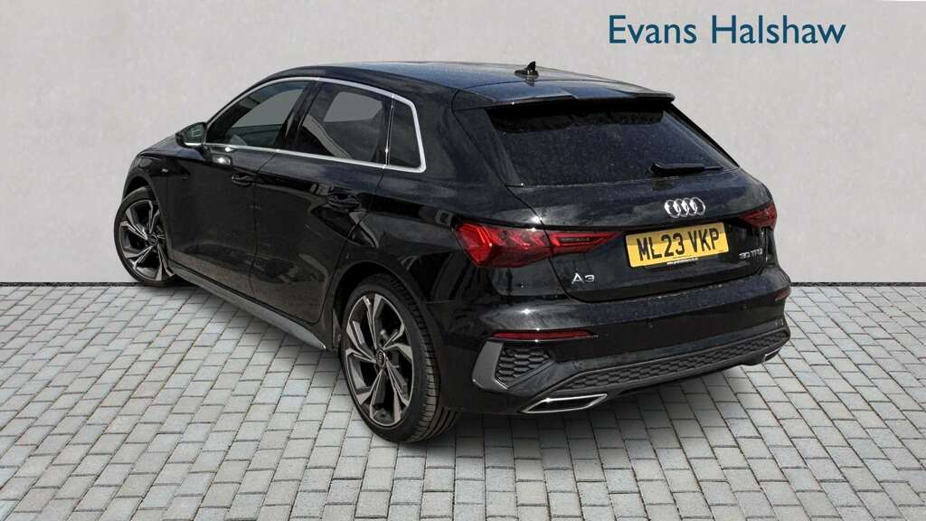 Audi A3 30 Tfsi S Line S Tronic 2023 Black