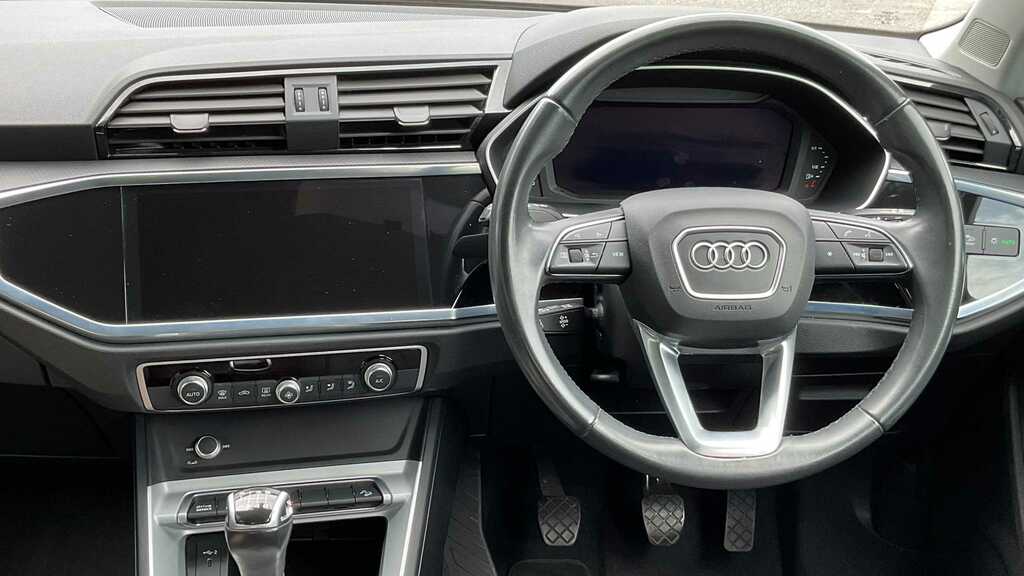 Audi Q3 35 Tfsi Sport 2023 PN23MVV Blue #5