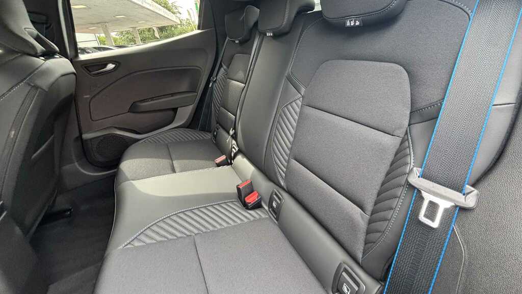 Renault Clio 1.0 Tce 90 Techno Esprit Alpine 2026 SN26XDS Grey #6