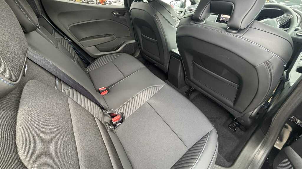 Renault Clio 1.0 Tce 90 Techno Esprit Alpine 2026 Grey #4