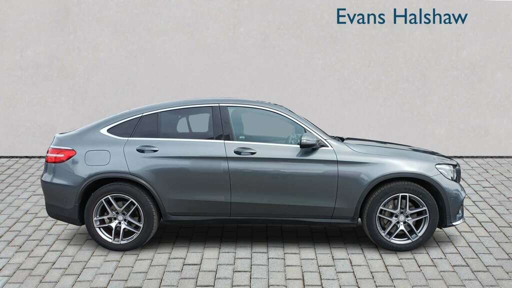 Mercedes-Benz GLC Class Glc 220D 4Matic Amg Line 9G-tronic 2018 FE18SZR Grey #4
