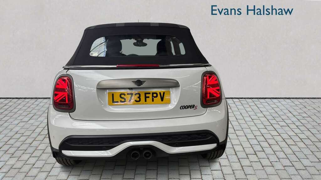 Mini Convertible 2.0 Cooper S Resolute Edition Prem Plus 2 White #5