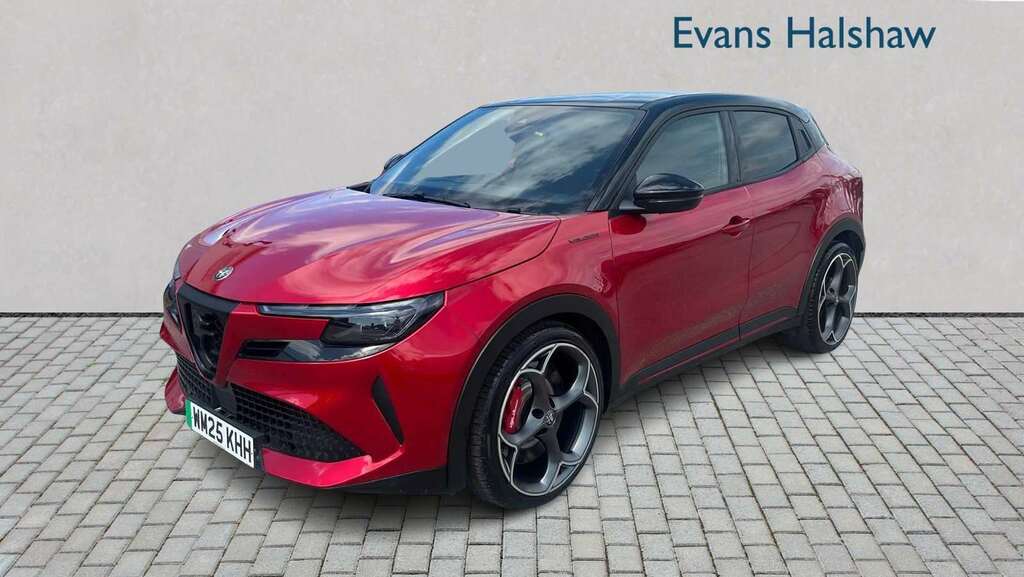 Alfa Romeo Junior 207Kw Elettrica Veloce 54Kwh 2025 Red #6