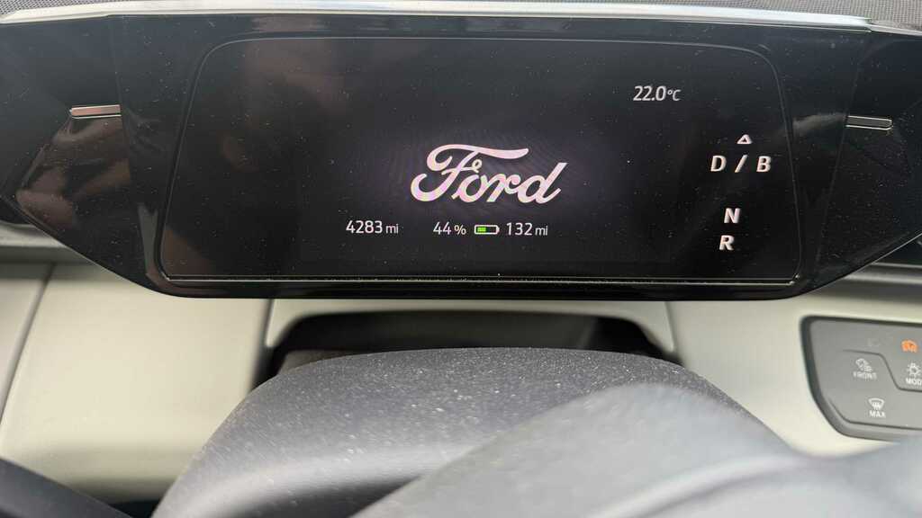 Ford Explorer 210Kw Premium 77Kwh 2026 CN26HND Blue #2