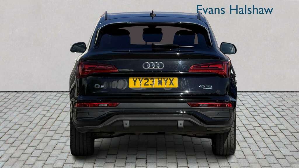 Audi Q5 40 Tdi Quattro Edition 1 S Tronic 2023 YY23WYX Black #4