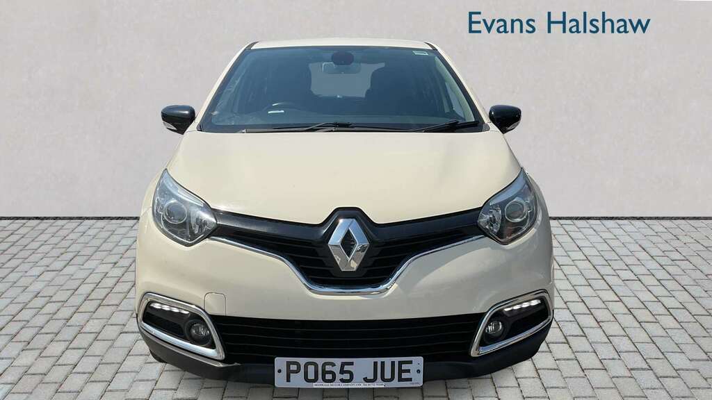 Renault Captur 0.9 Tce 90 Dynamique Nav 2015 White #2