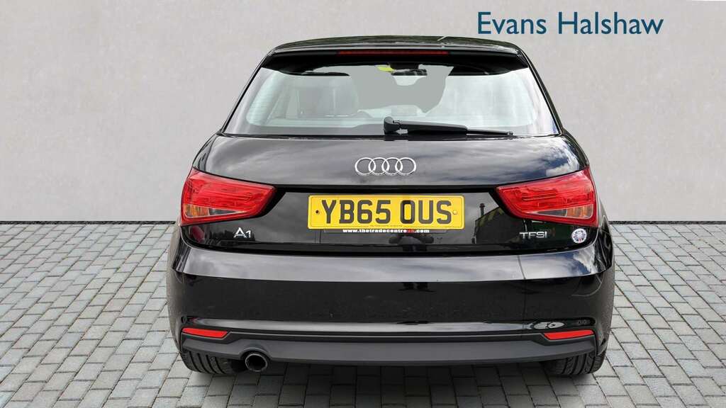 Audi A1 1.0 Tfsi Sport 2015 Black #3