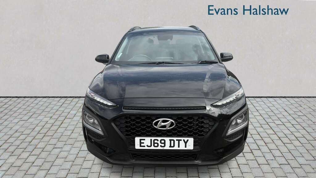 Hyundai Kona 1.0T Gdi Play Edition 2019 Black #2
