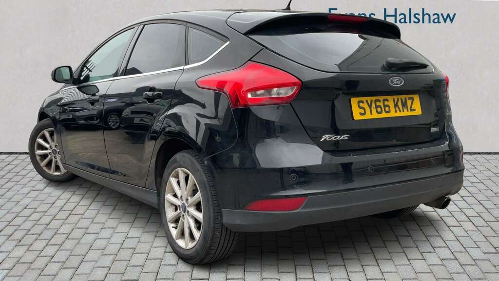 Ford Focus 1.5 Ecoboost Titanium 2016 Black #3