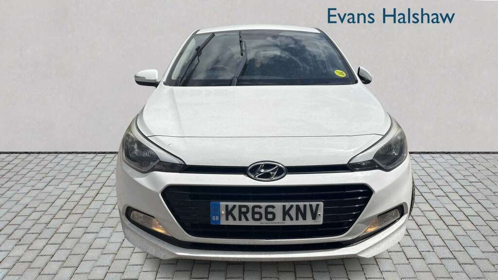 Hyundai I20 1.0T Gdi Turbo Edition 2017 White #2