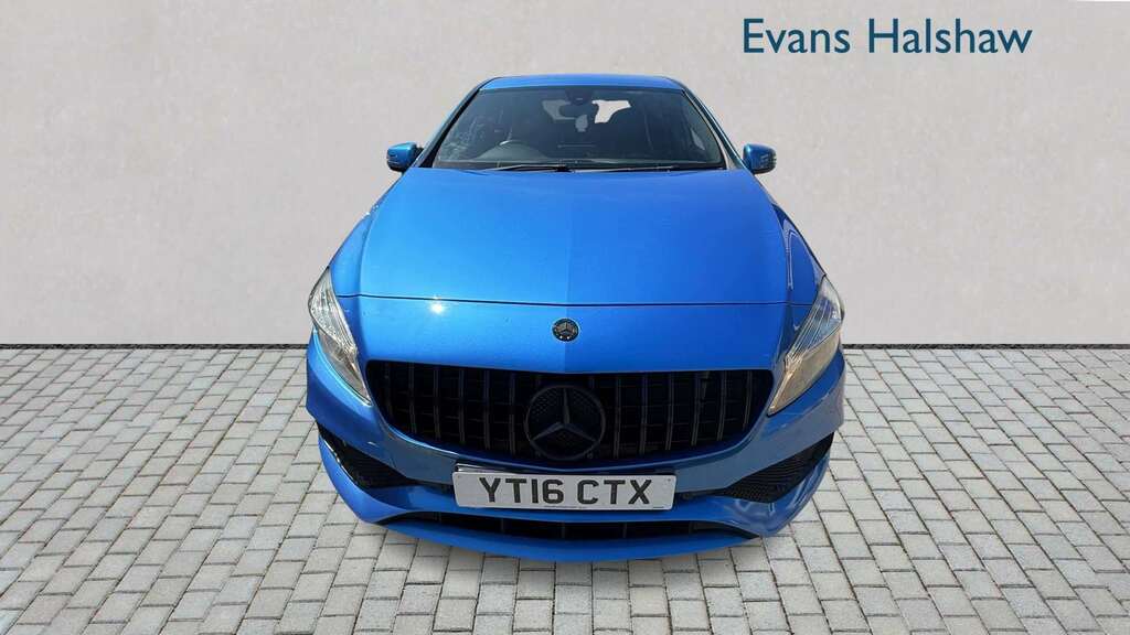 Mercedes-Benz A Class 1.6 A200 Sport Euro 6 Ss Black #5