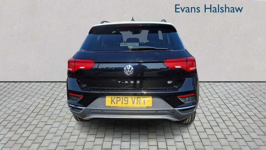 Volkswagen T-Roc 1.6 Tdi Design 2019 Black #4