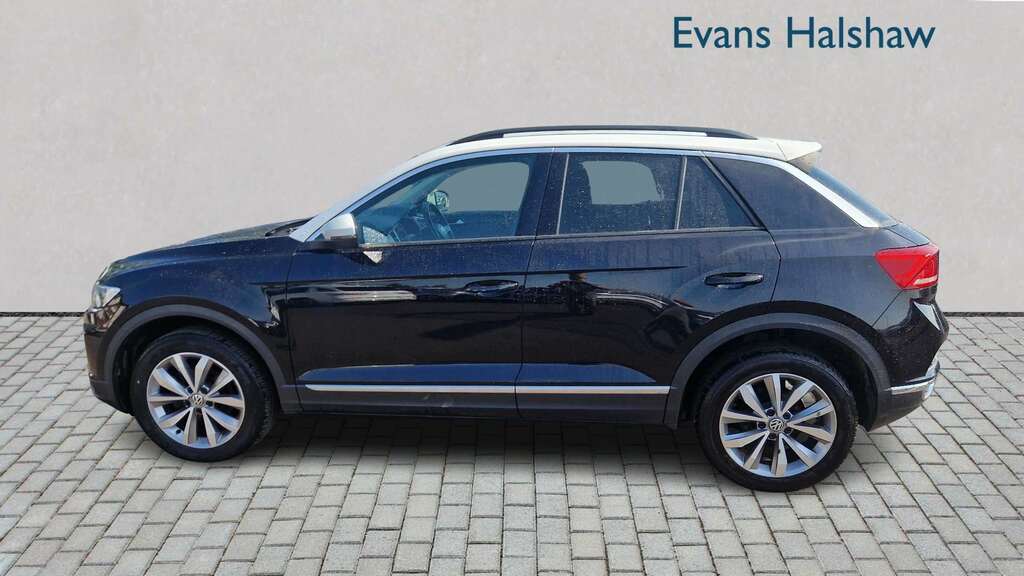 Volkswagen T-Roc 1.6 Tdi Design 2019 Black #2