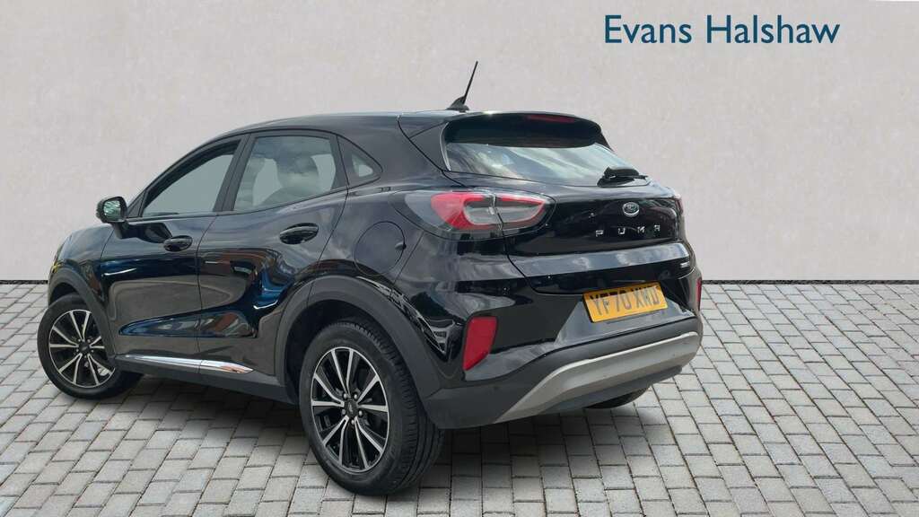 Ford Puma 1.0 Ecoboost Hybrid Mhev Titanium 2021 Black