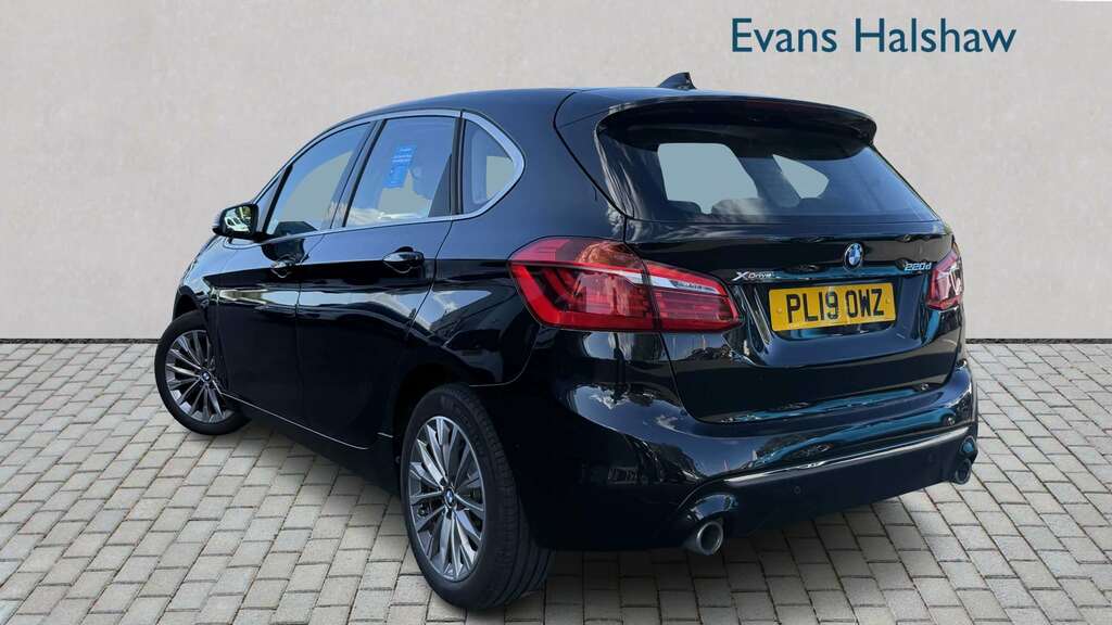BMW 2 Series 220D Xdrive Luxury Step 2019 Black