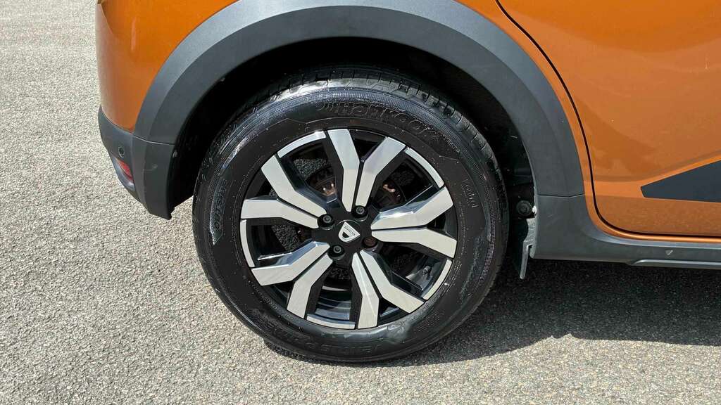 Dacia Sandero Stepway 2022 1.0 Tce Prestige 6-Speed 89 Bhp Euro Orange #18